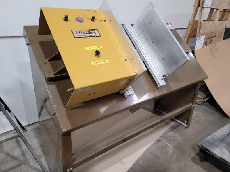 Used RITTER R875 CLAMP (DOOR, DOVETAIL) for sale