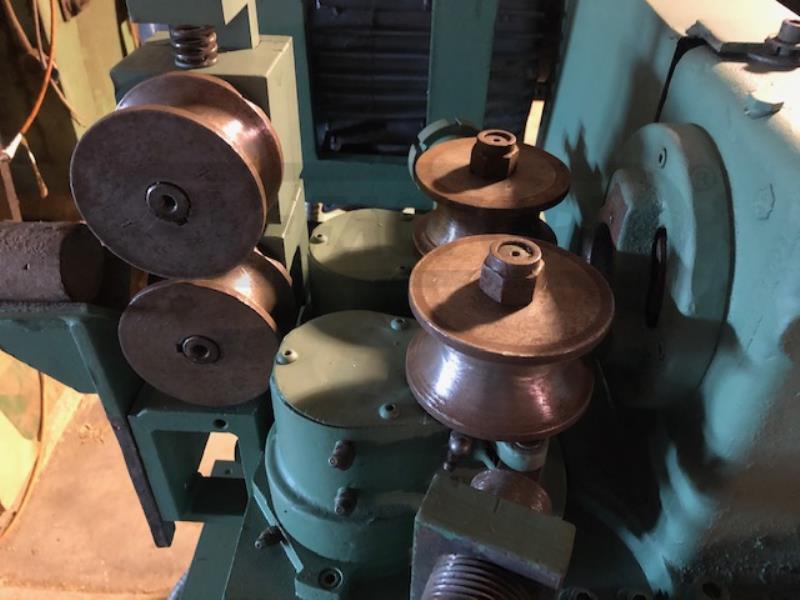 Used HAWKER 2000 DOWEL & ROD MILLING MACHINE for sale